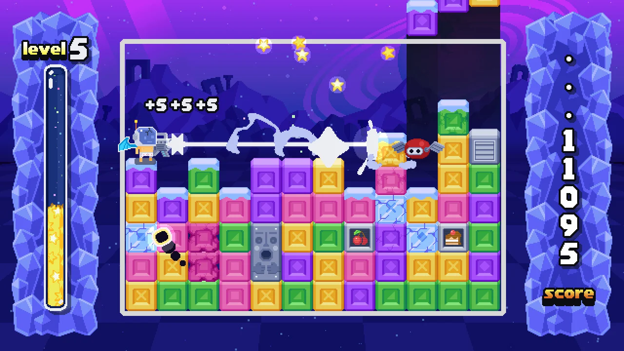 Level 5 ice world: robot shooting a white beam, +5 +5 +5 popup, score 11095