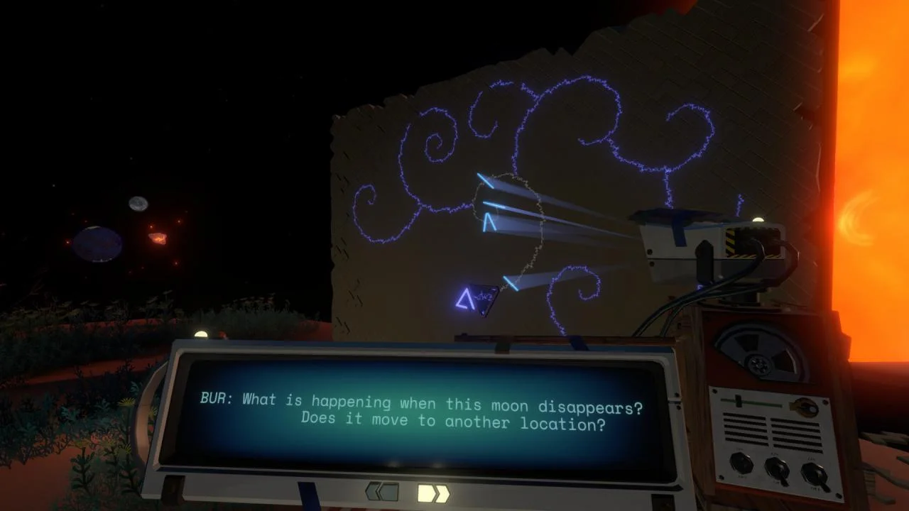 Outer Wilds small ship above a crumbling planet