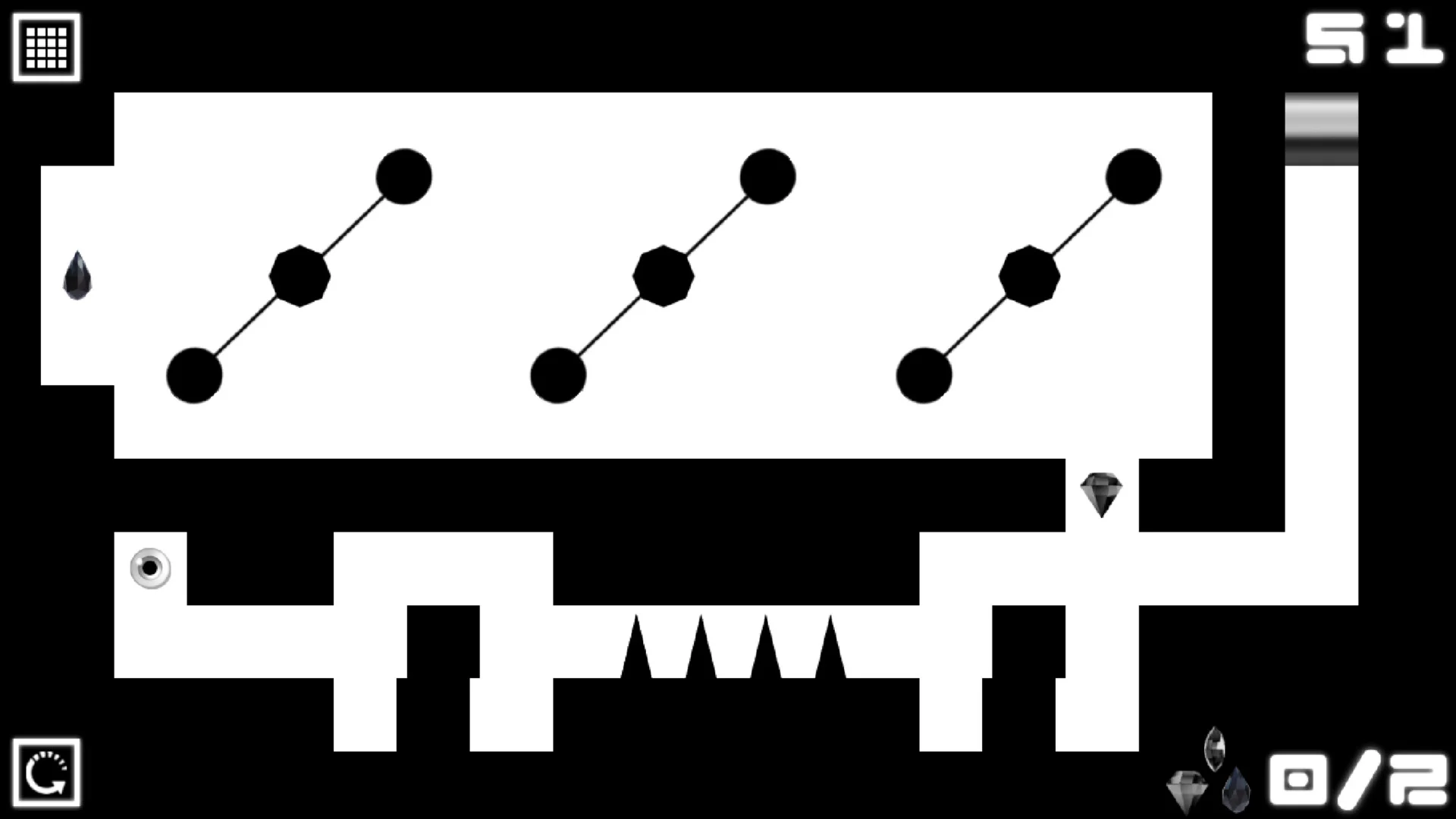 A white corridor with three pendulum traps over a sawtooth path and timer 51