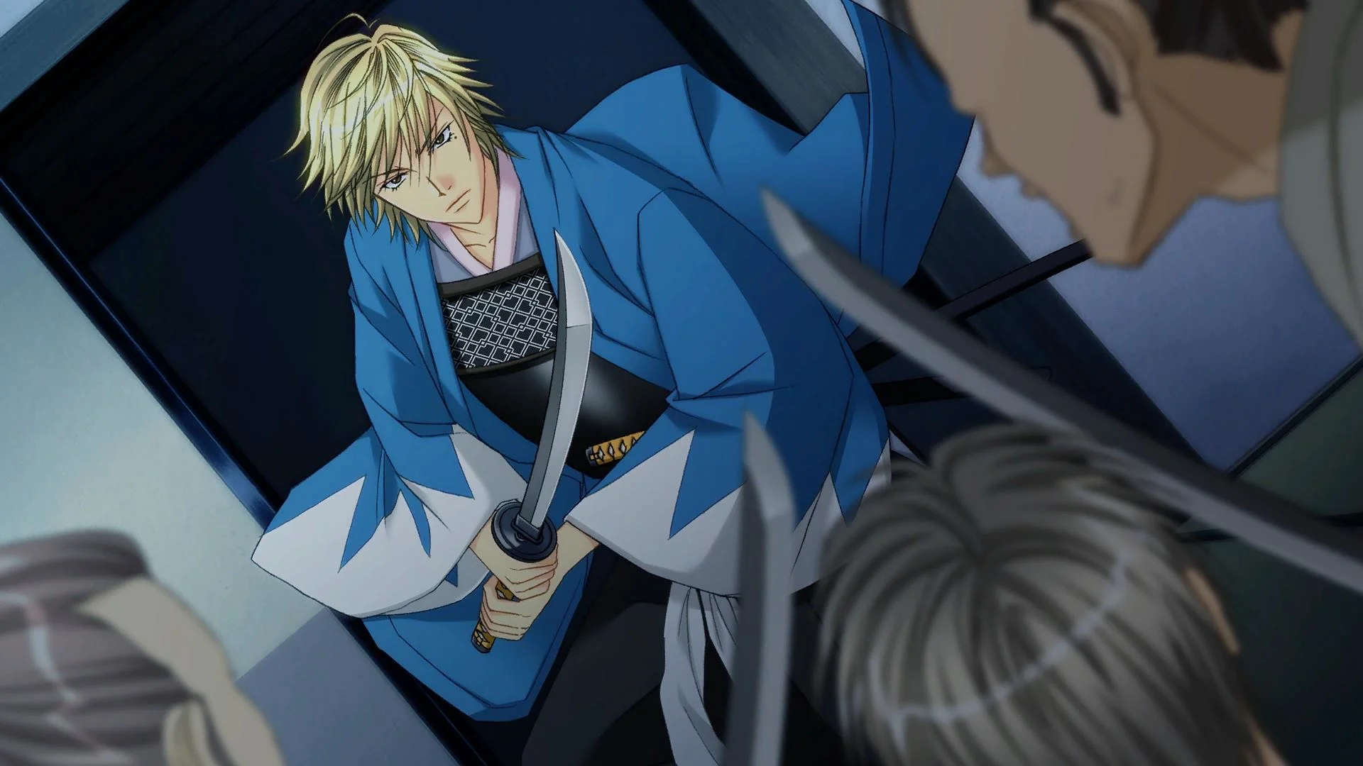 Blond kapitan Shinsengumi w niebieskim haori i czarnej zbroi, dobyta katana, spogląda w dół na kilku mężczyzn