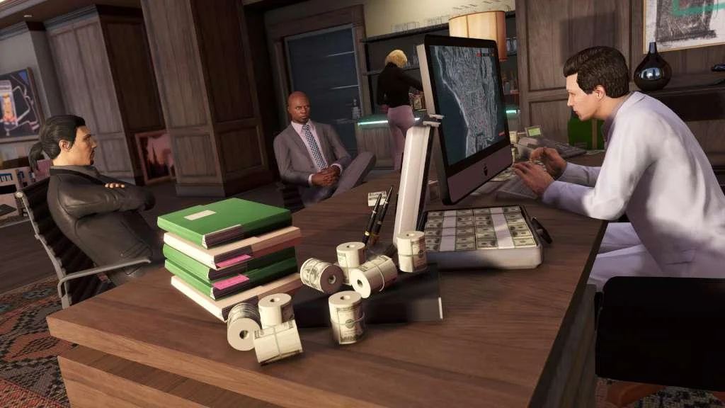 GTA V downtown celebrity heist on a LATAM serial