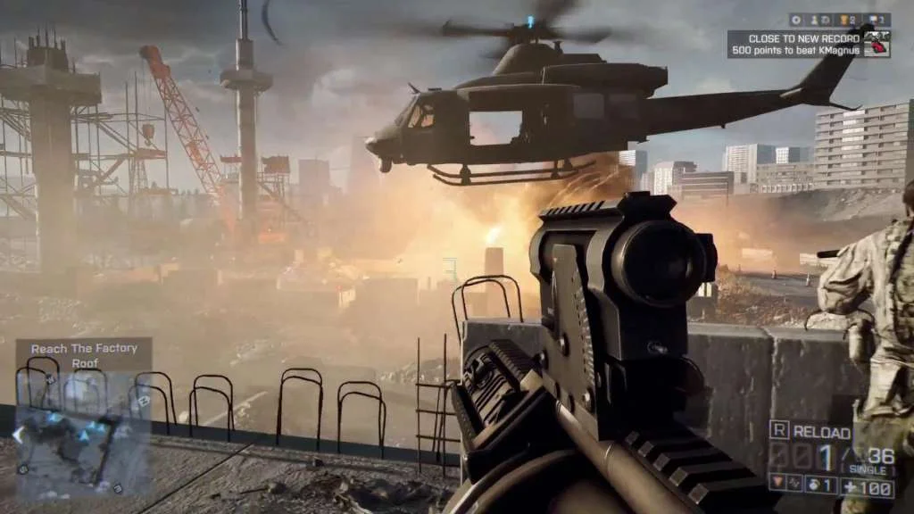 Battlefield 4 jets and armour sharing an online Conquest flag