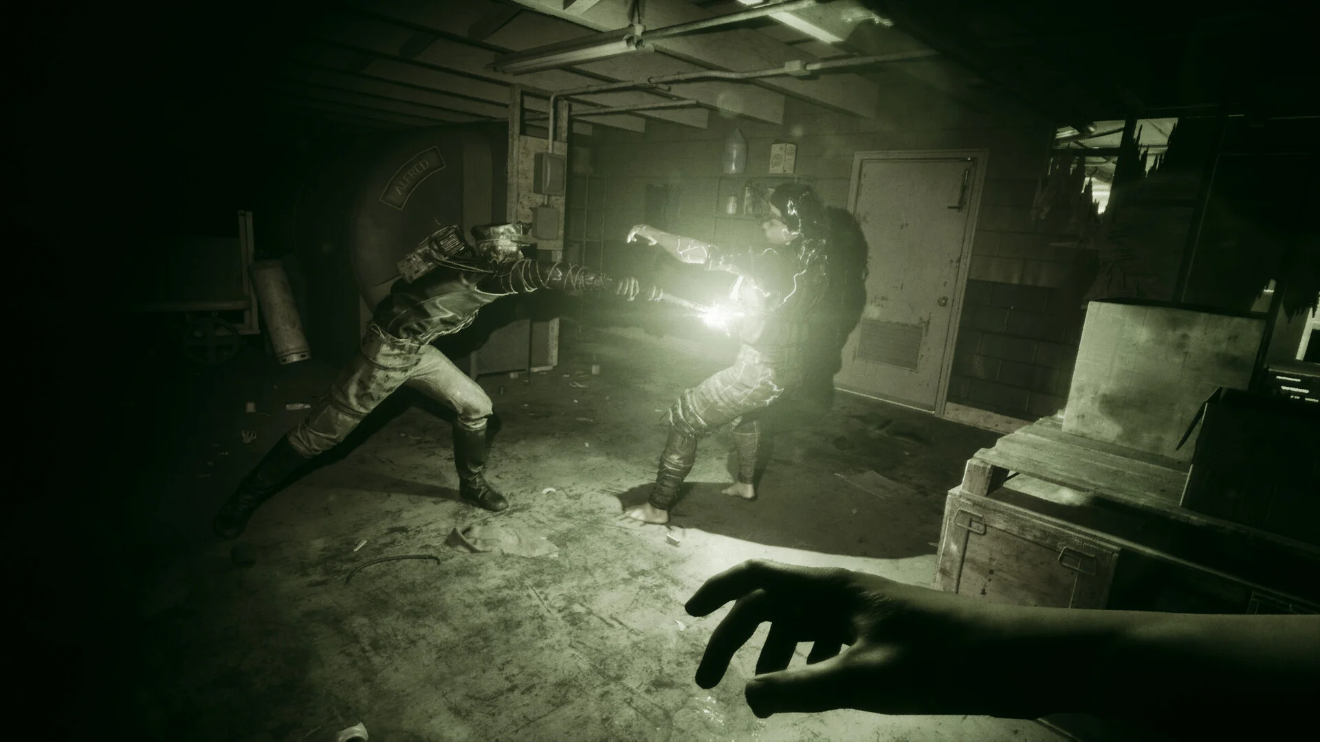 The Outlast Trials Smart Delivery on Xbox Series